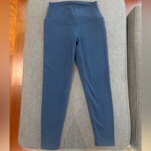 ALO Yoga Leggings in Blue